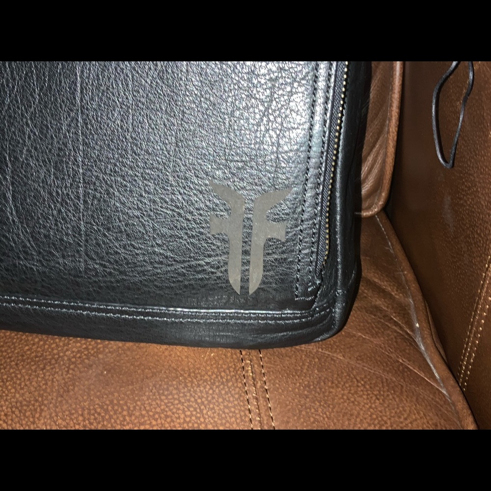 Frye Black Leather Laptop Bag - Picture 2 of 10